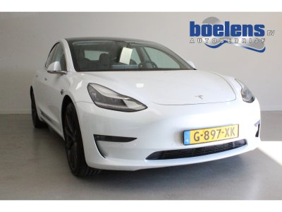 Tesla Model 3 Performance AWD 75 kWh | 463PK | PANO | NL-AUTO | BTW | STOELVERW | CAMERA | CARPLAY | 20'LMV |